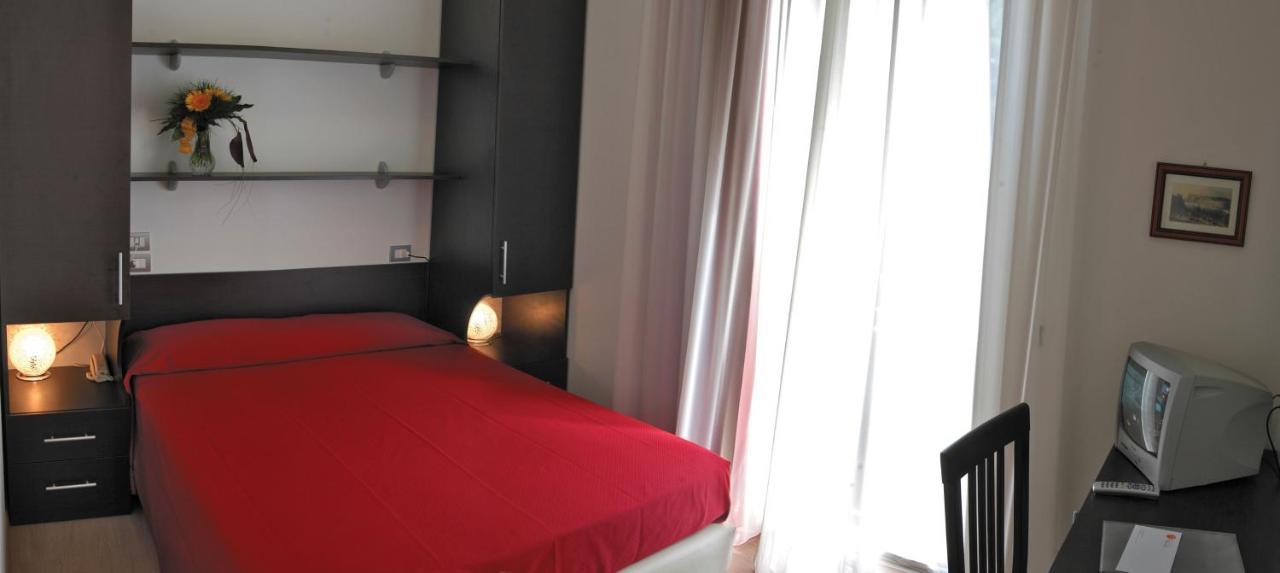 Hotel Morolli Rimini Exteriör bild
