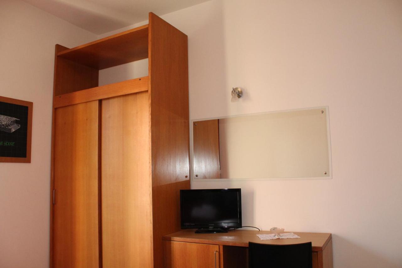 Hotel Morolli Rimini Exteriör bild